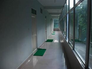 Staywell Hotel Дхарамсала Екстериор снимка